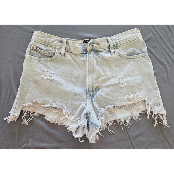 BDG Urban Outfitters Pants - BDG Girlfriend High-Rise Denim Shorts Womens 27 Light Blue Excellent‎ Distressed